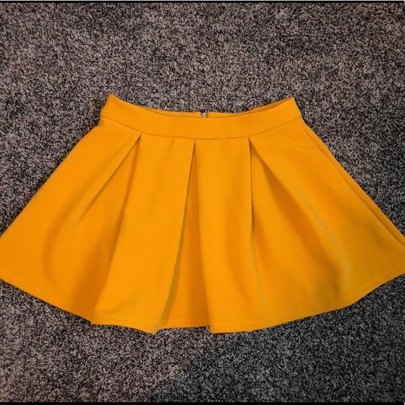 Forever 21 Skirt - Picture 1 of 5